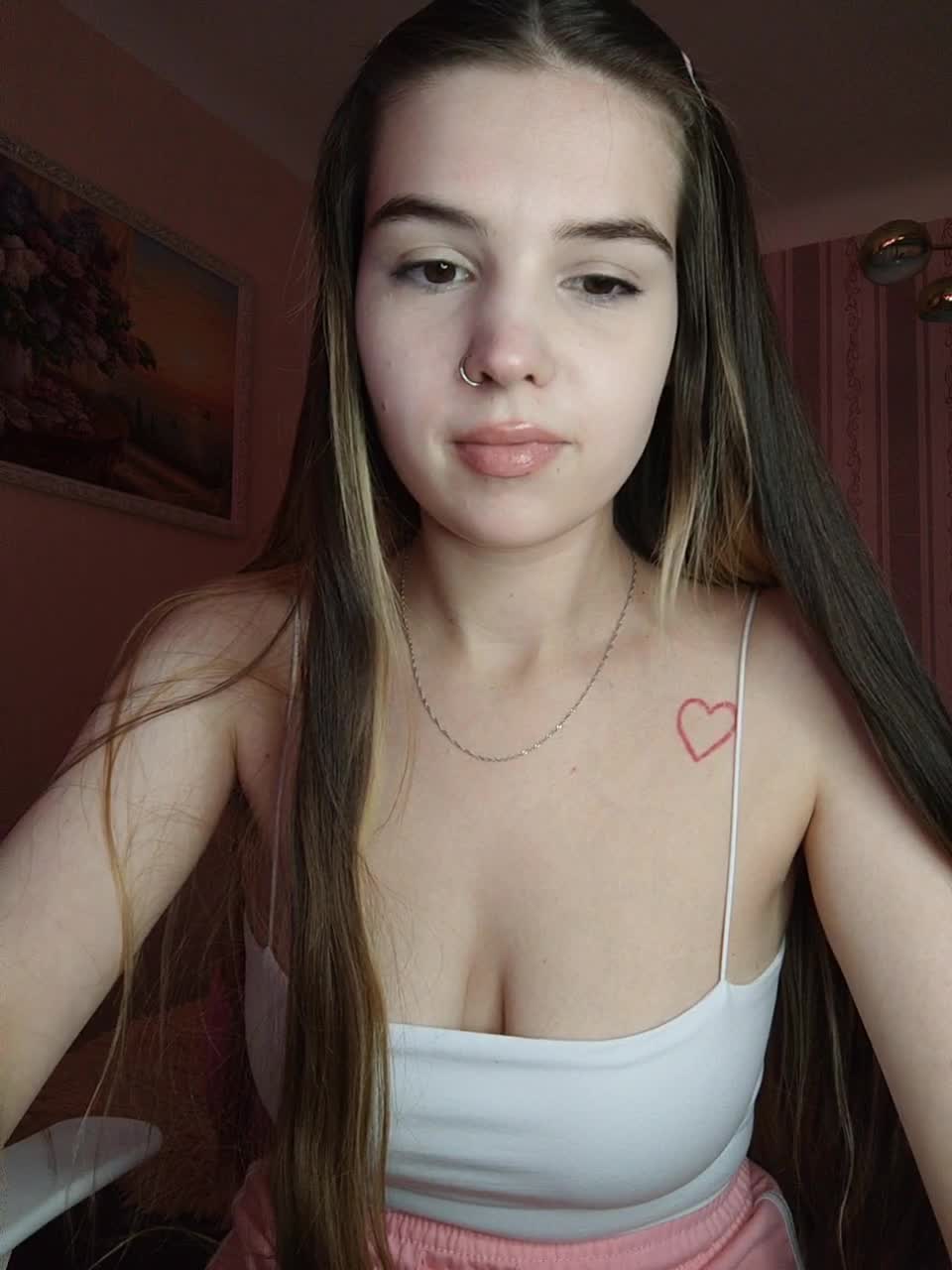 View or download file iloveqni on 2023-07-04 from bongacams