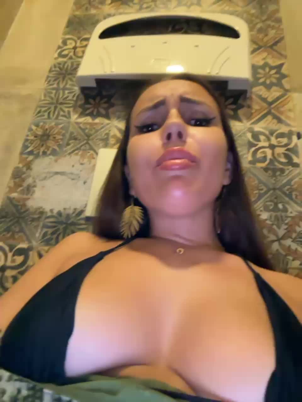 View or download file syka001 on 2023-07-04 from bongacams