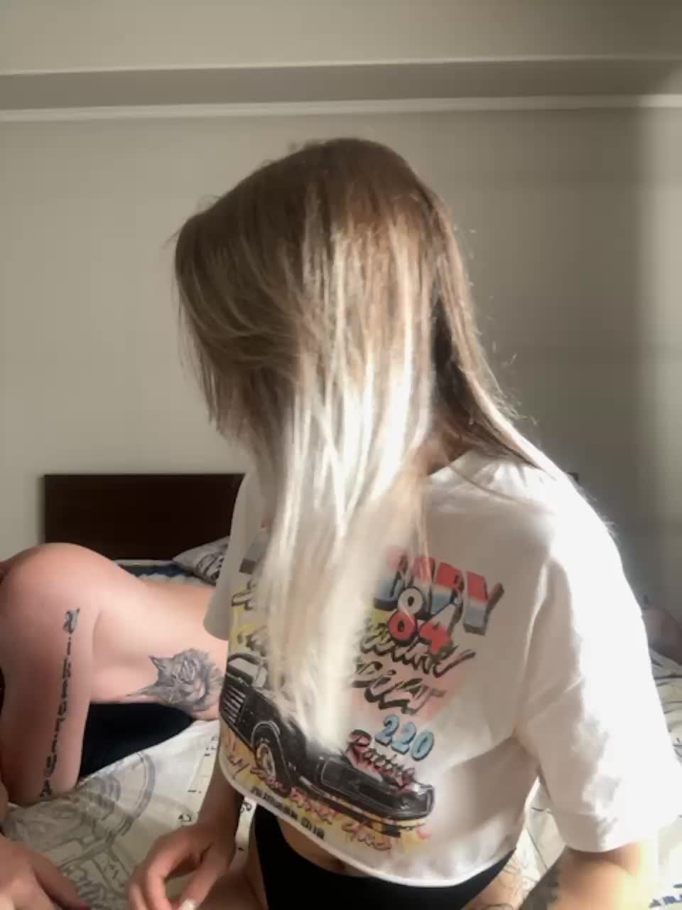 View or download file vik1one1 on 2023-07-05 from bongacams