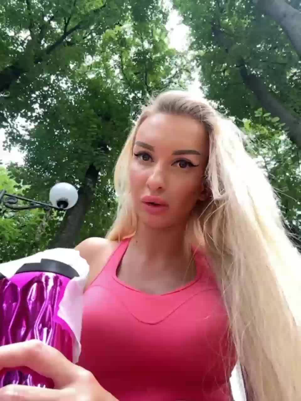 View or download file goldpussy69 on 2023-07-06 from bongacams