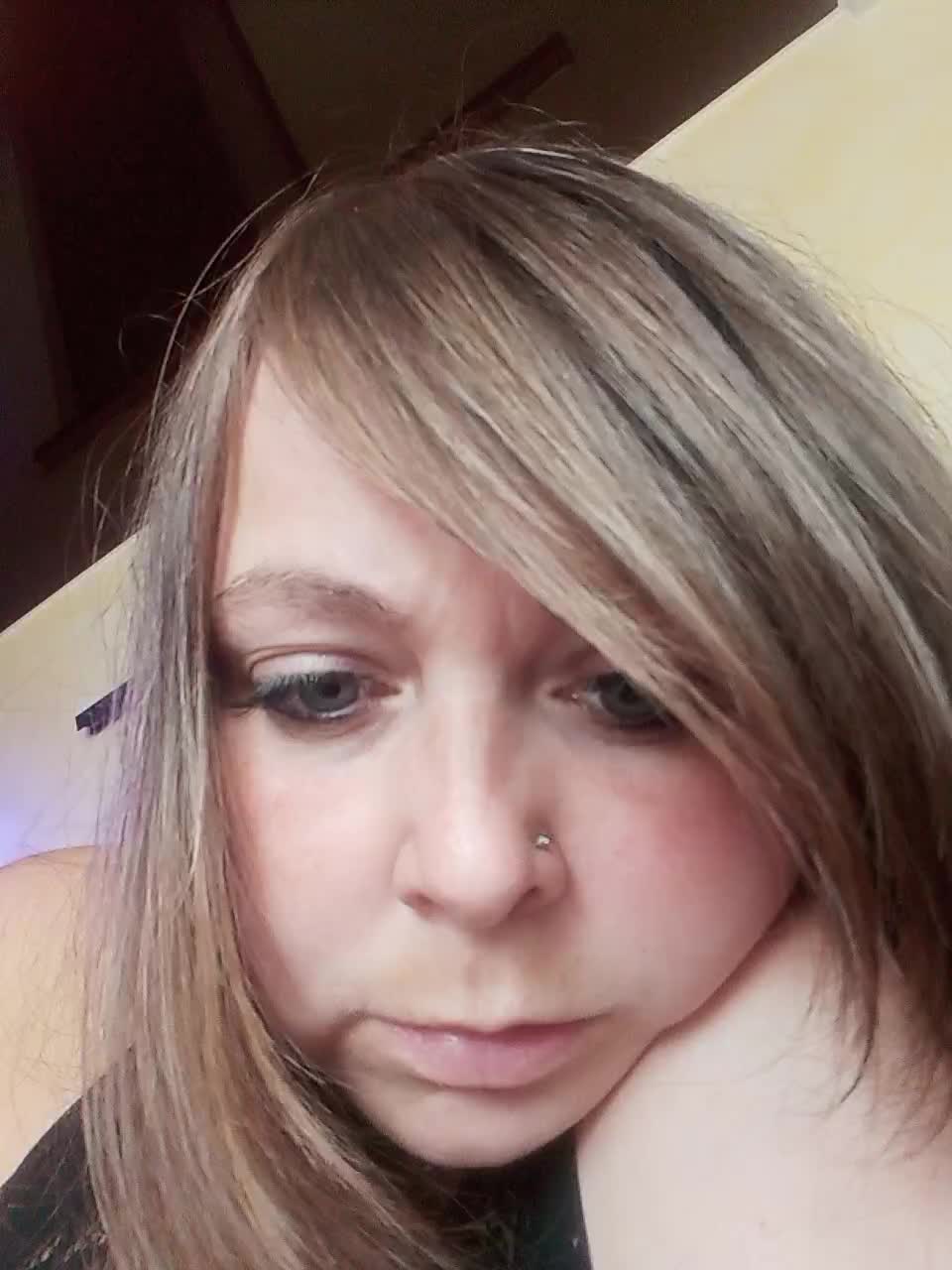 View or download file hairycrotch on 2023-07-06 from bongacams