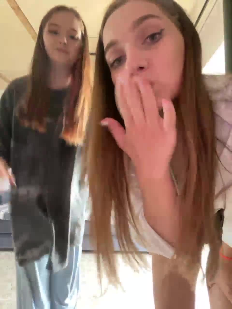 View or download file liizza on 2023-07-06 from bongacams