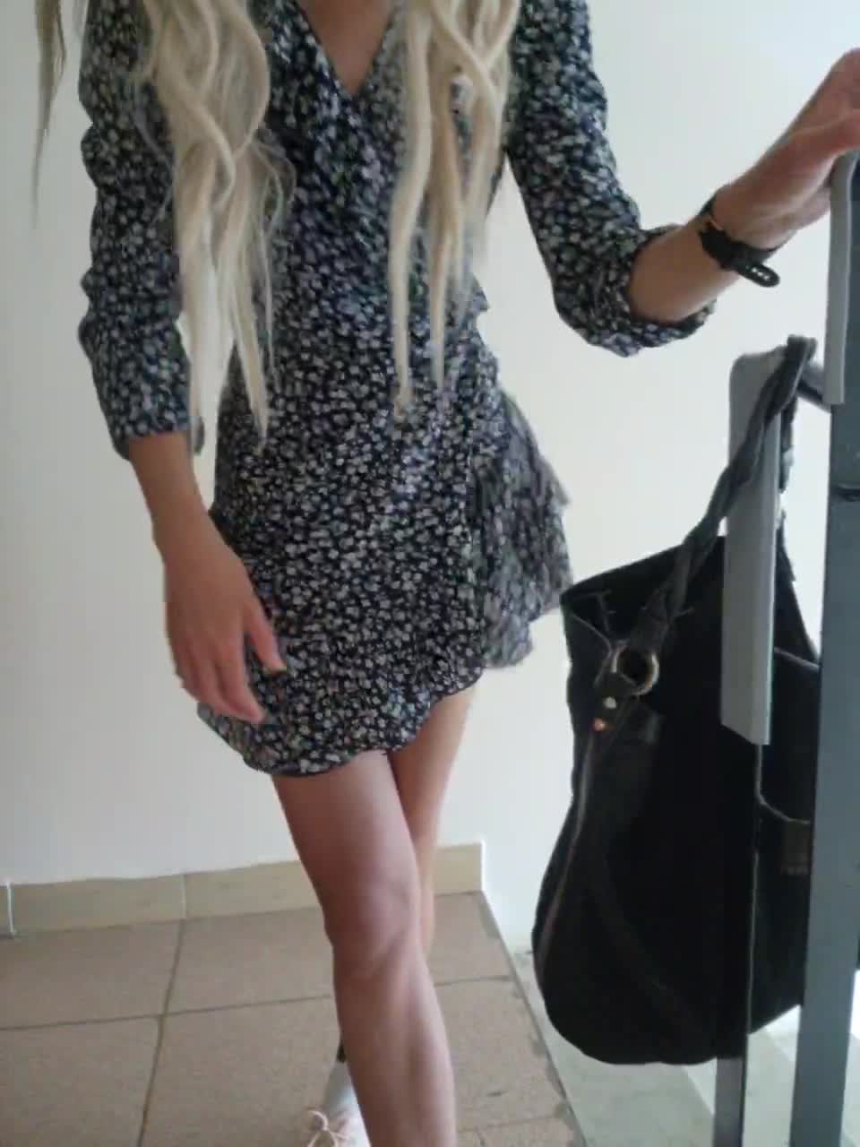 View or download file lisi4ka_basik on 2023-07-06 from bongacams