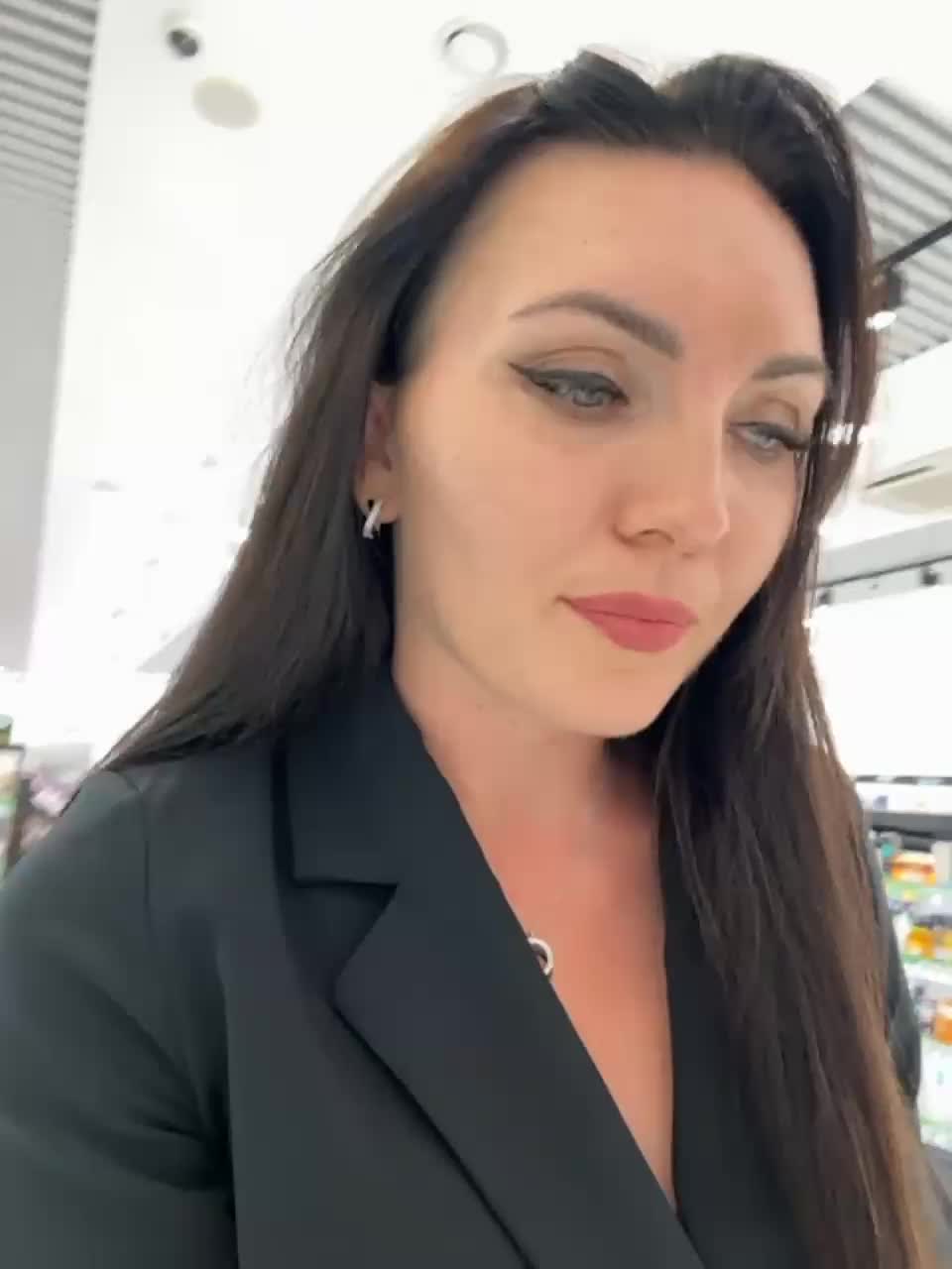 View or download file divora on 2023-07-07 from bongacams