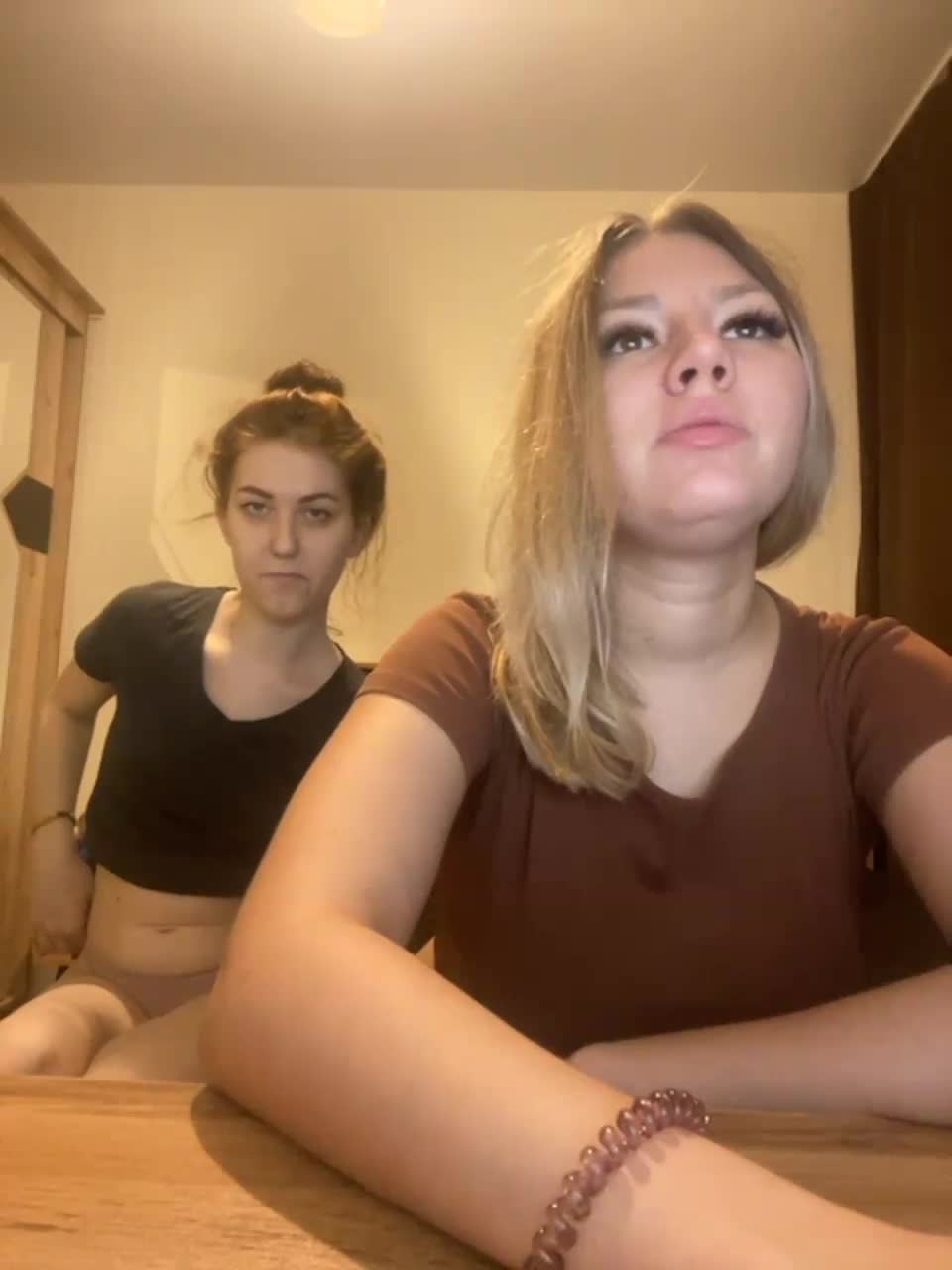 View or download file karolina7 on 2023-07-08 from bongacams