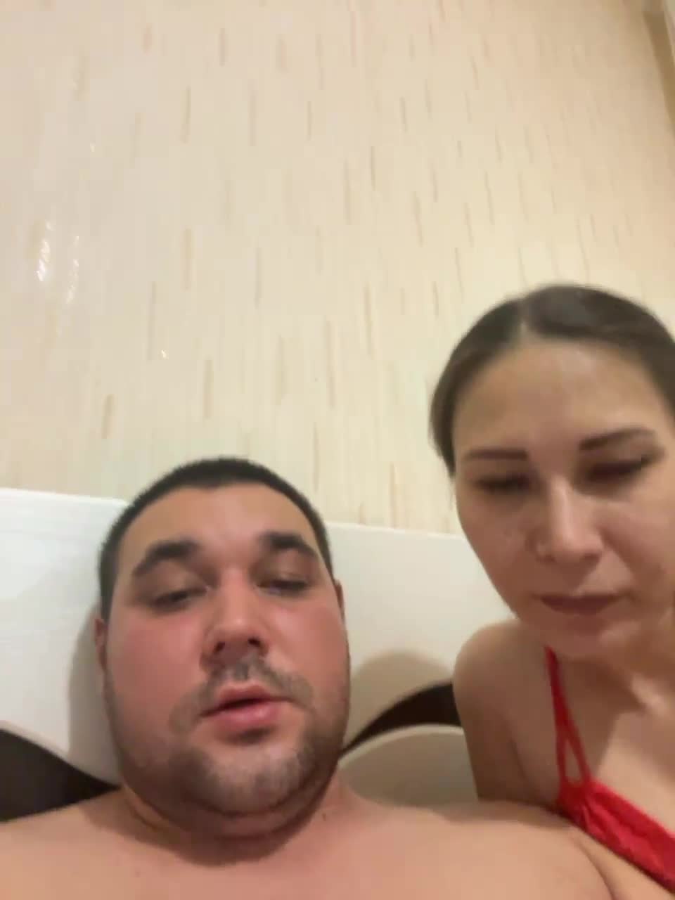 View or download file oxilove44 on 2023-07-09 from bongacams