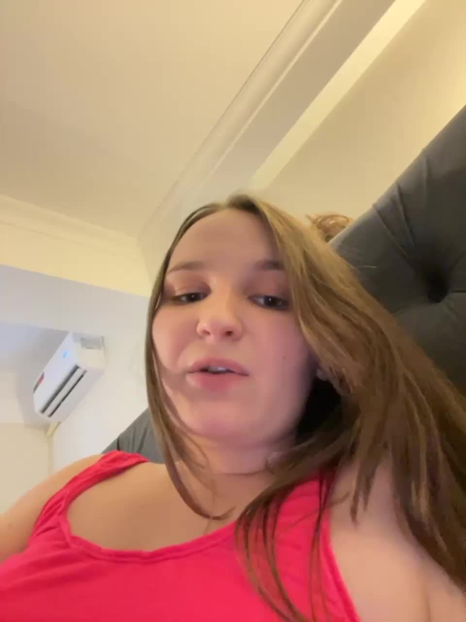 View or download file annafirepussy on 2023-07-10 from bongacams