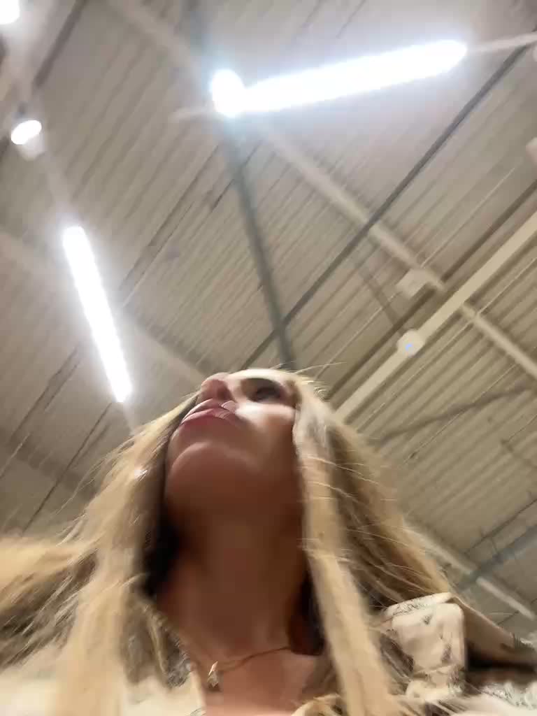 View or download file blondinochkaa on 2023-07-10 from bongacams