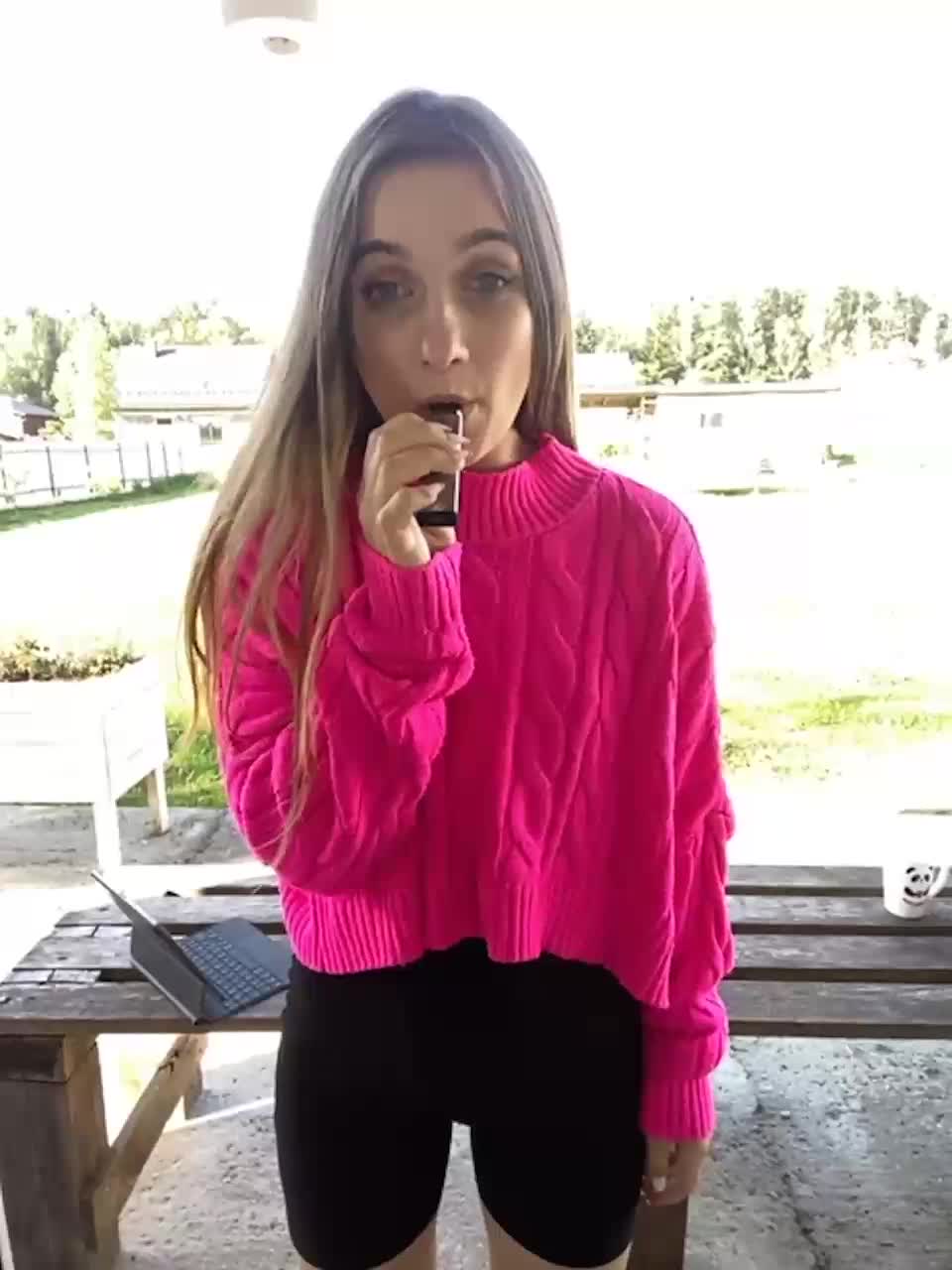 View or download file liizza on 2023-07-10 from bongacams