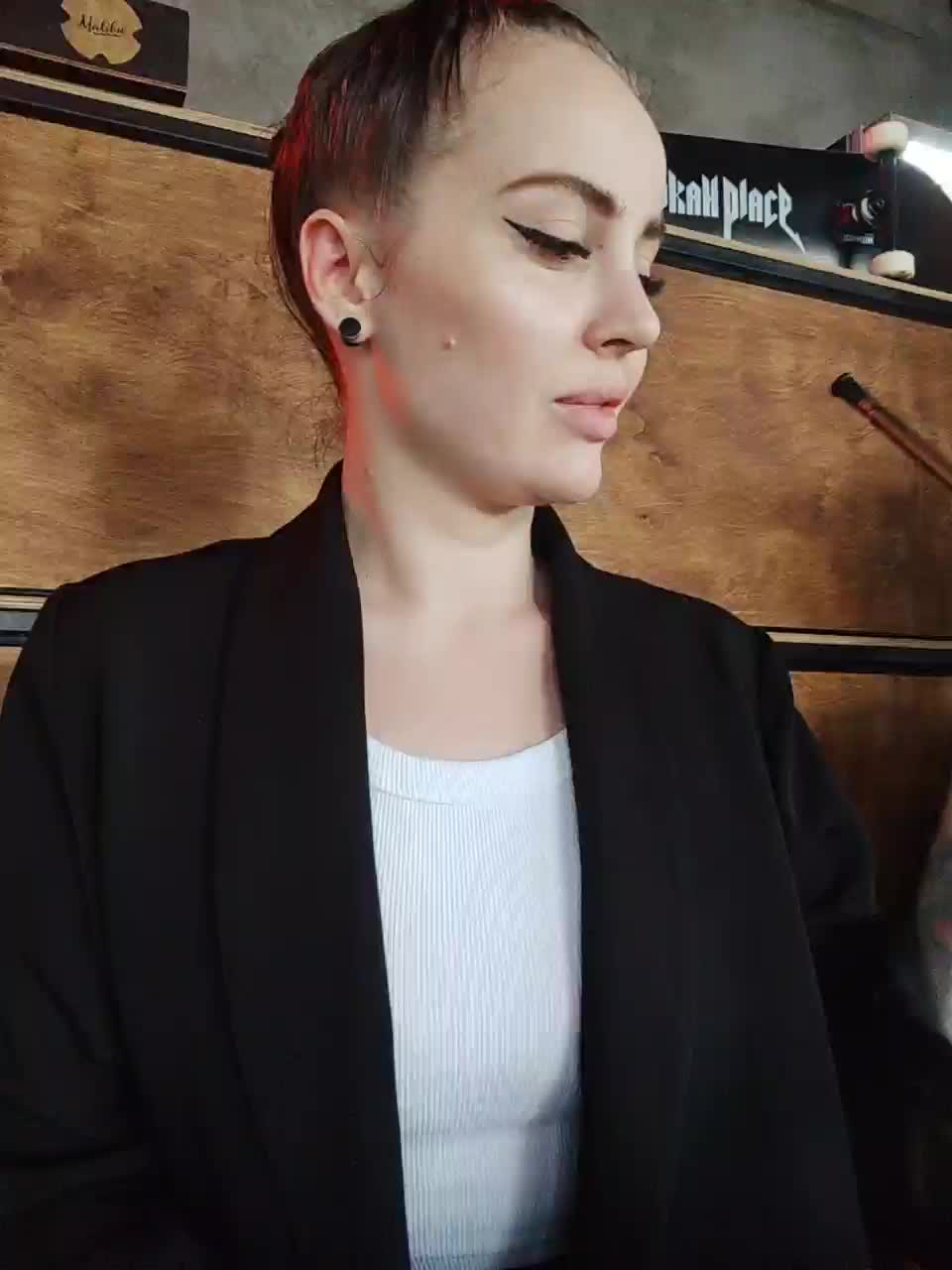 View or download file sexy_girl999 on 2023-07-10 from bongacams