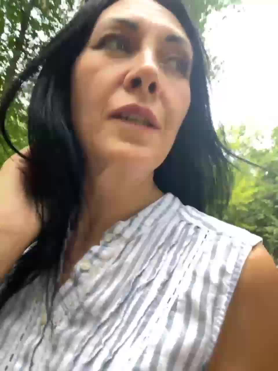 View or download file karolinamilf on 2023-07-11 from bongacams