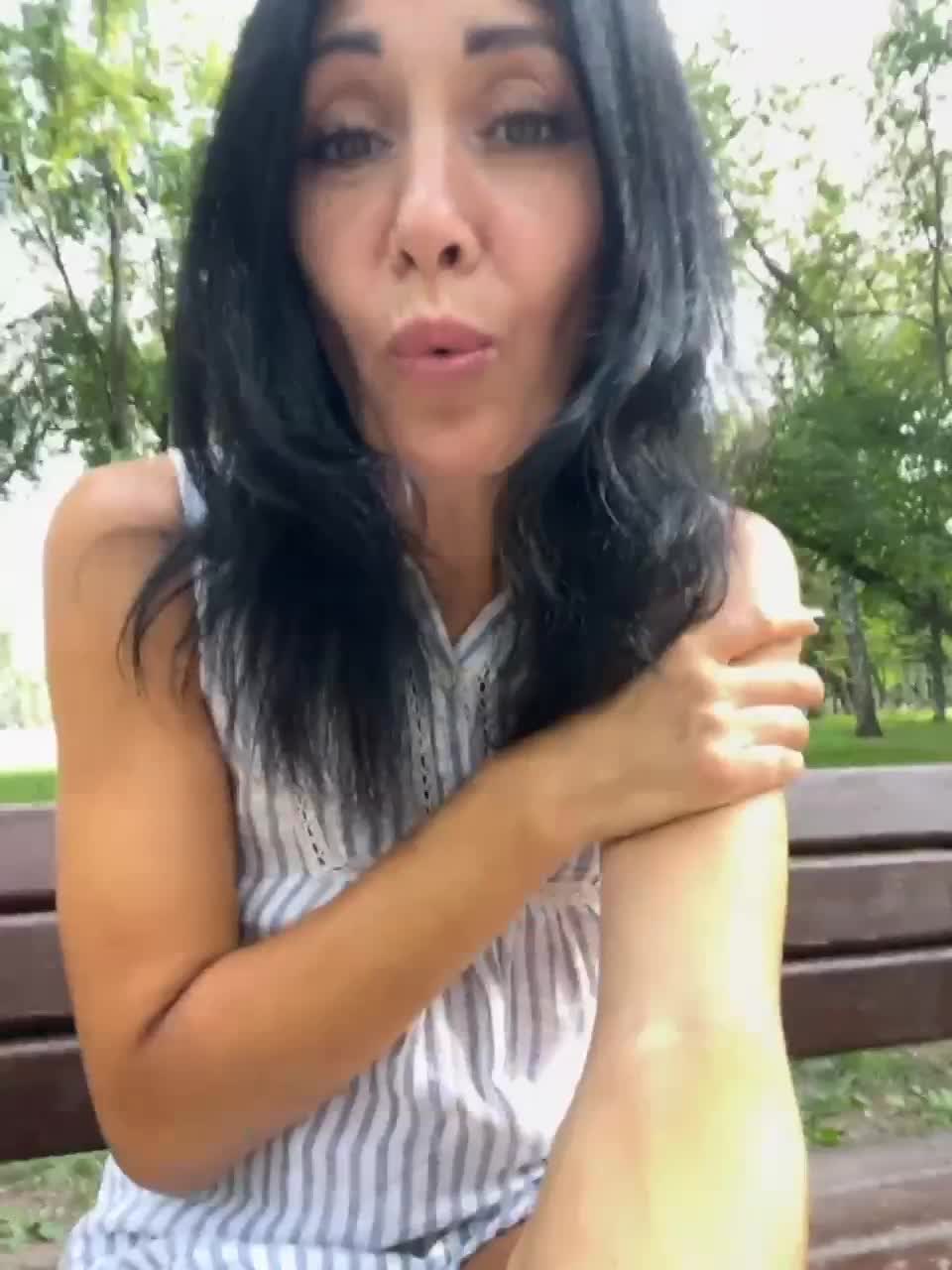 View or download file karolinamilf on 2023-07-11 from bongacams