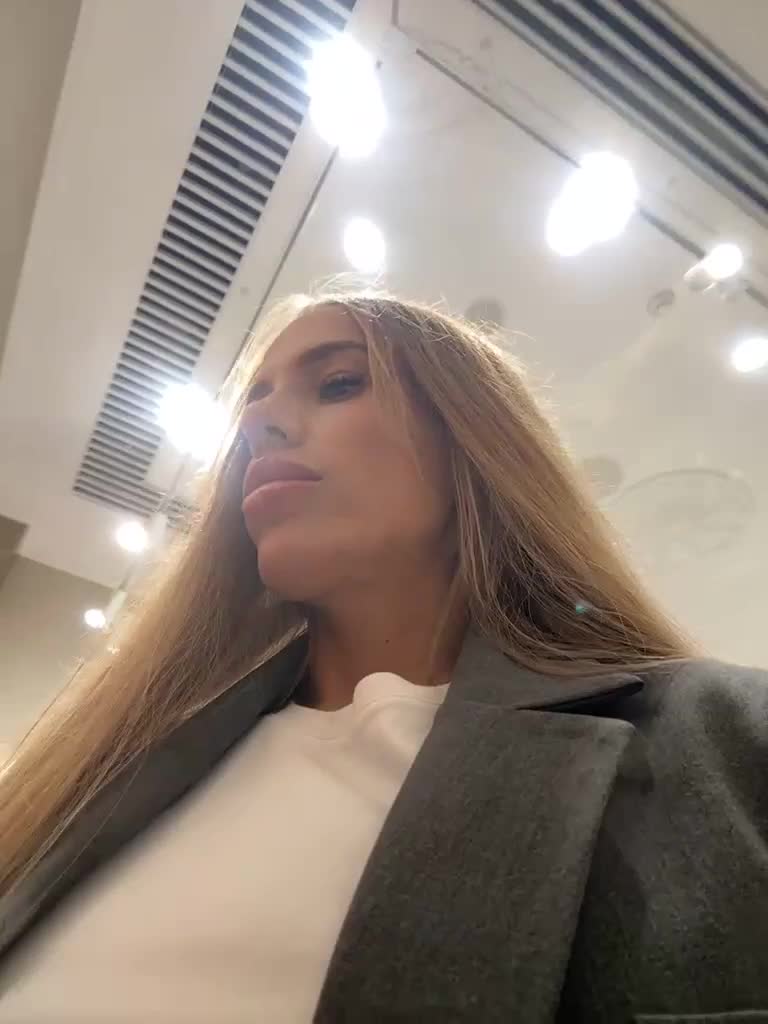 View or download file blondinochkaa on 2023-07-13 from bongacams