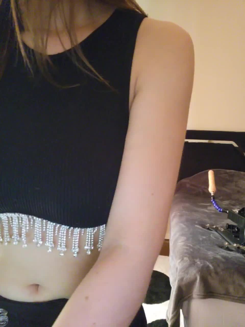 View or download file juicyirina on 2023-07-18 from bongacams