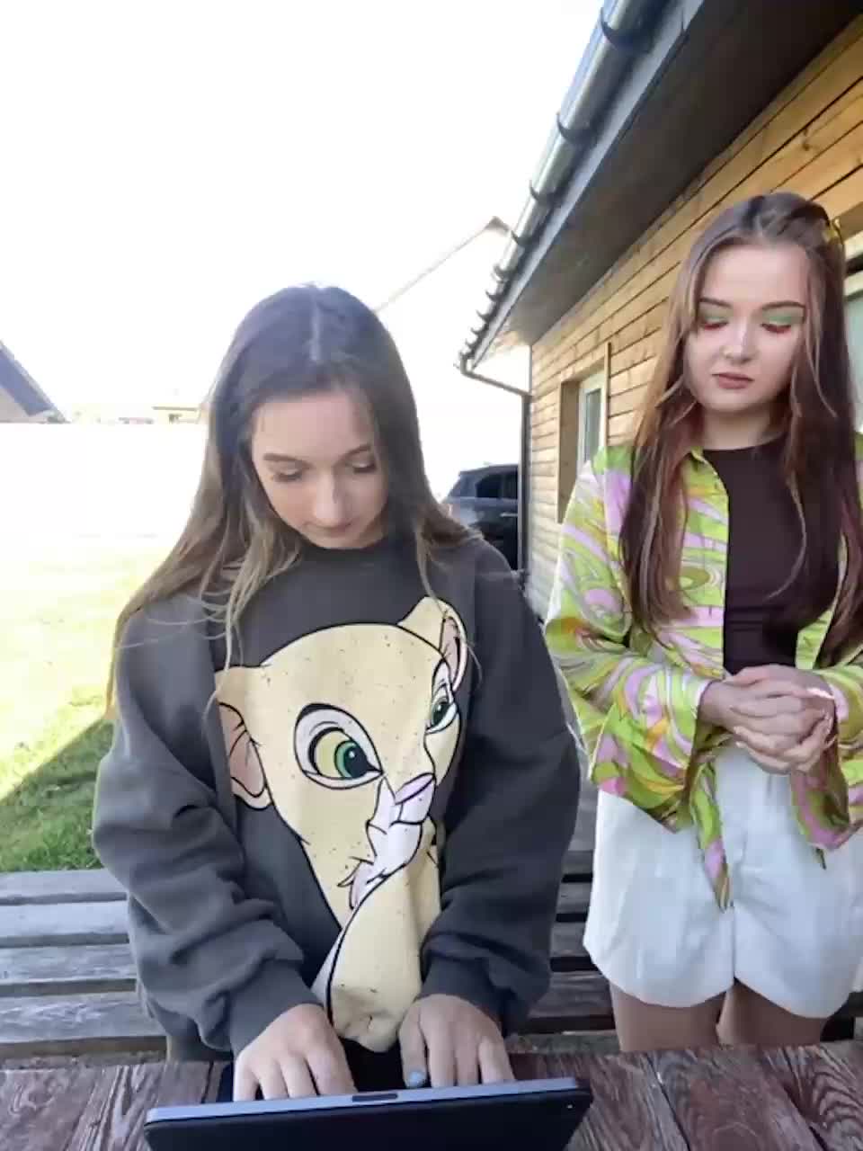 View or download file liizza on 2023-07-18 from bongacams