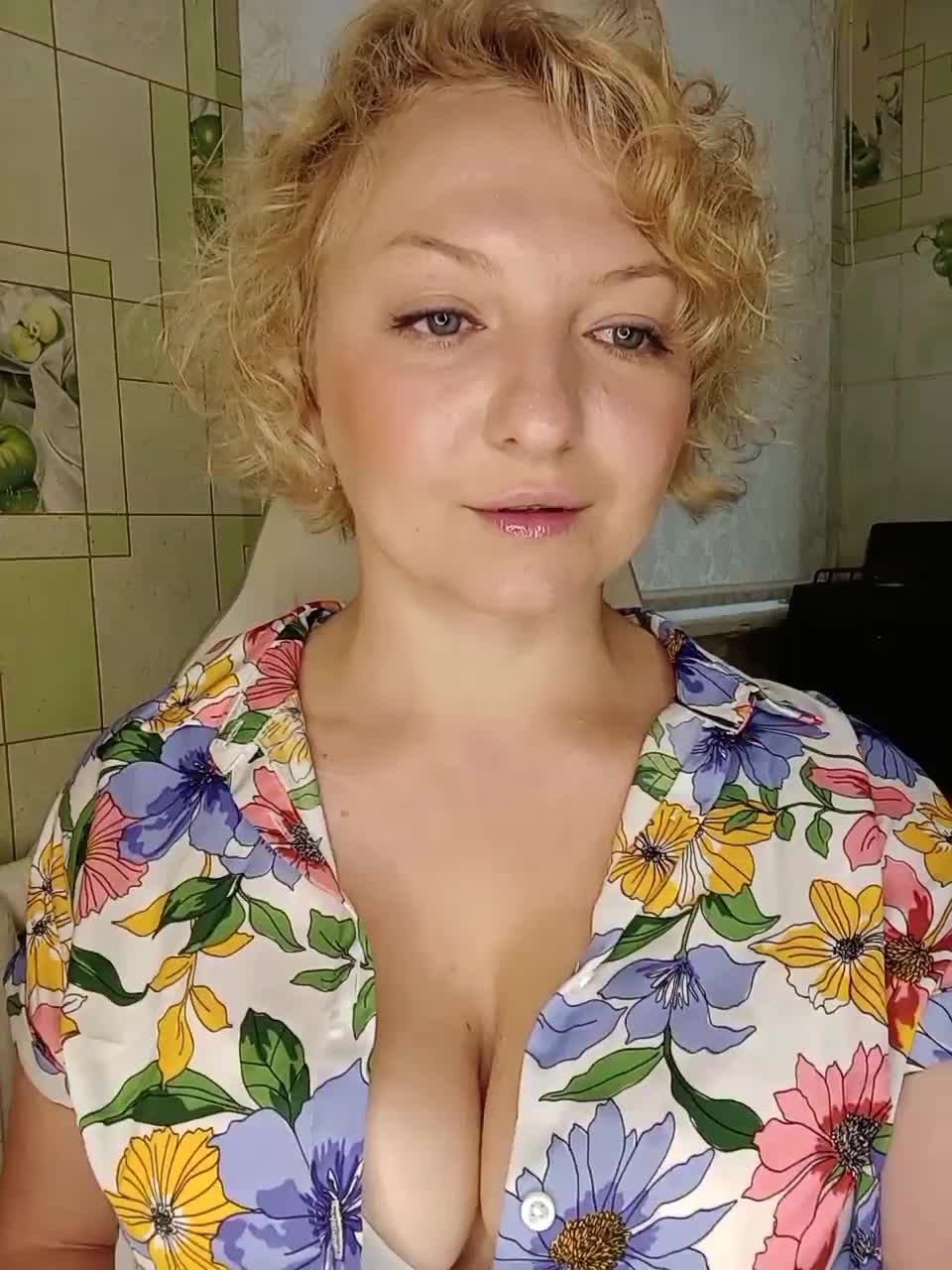 View or download file anesteishen on 2023-07-19 from bongacams