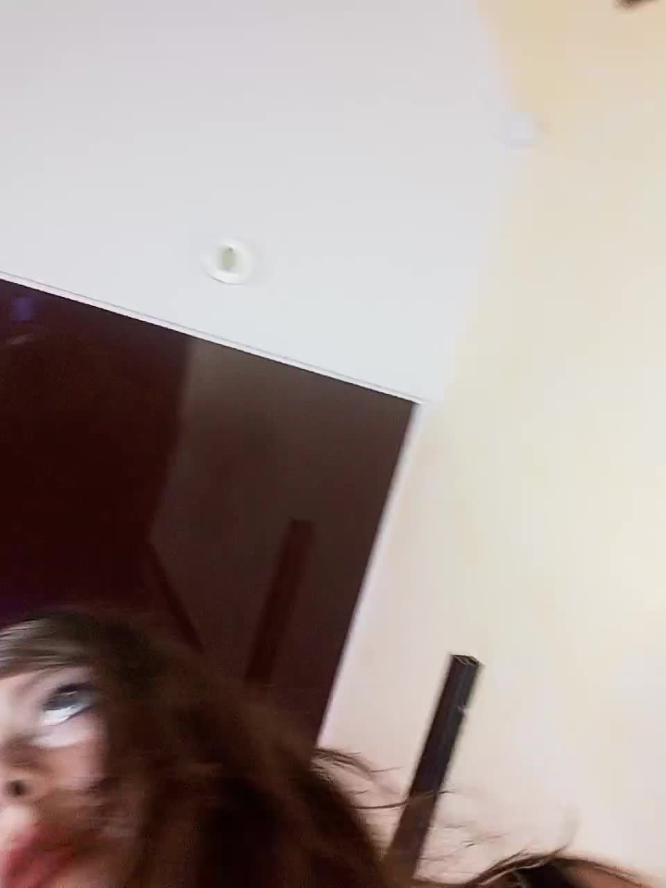 View or download file hairycrotch on 2023-07-19 from bongacams