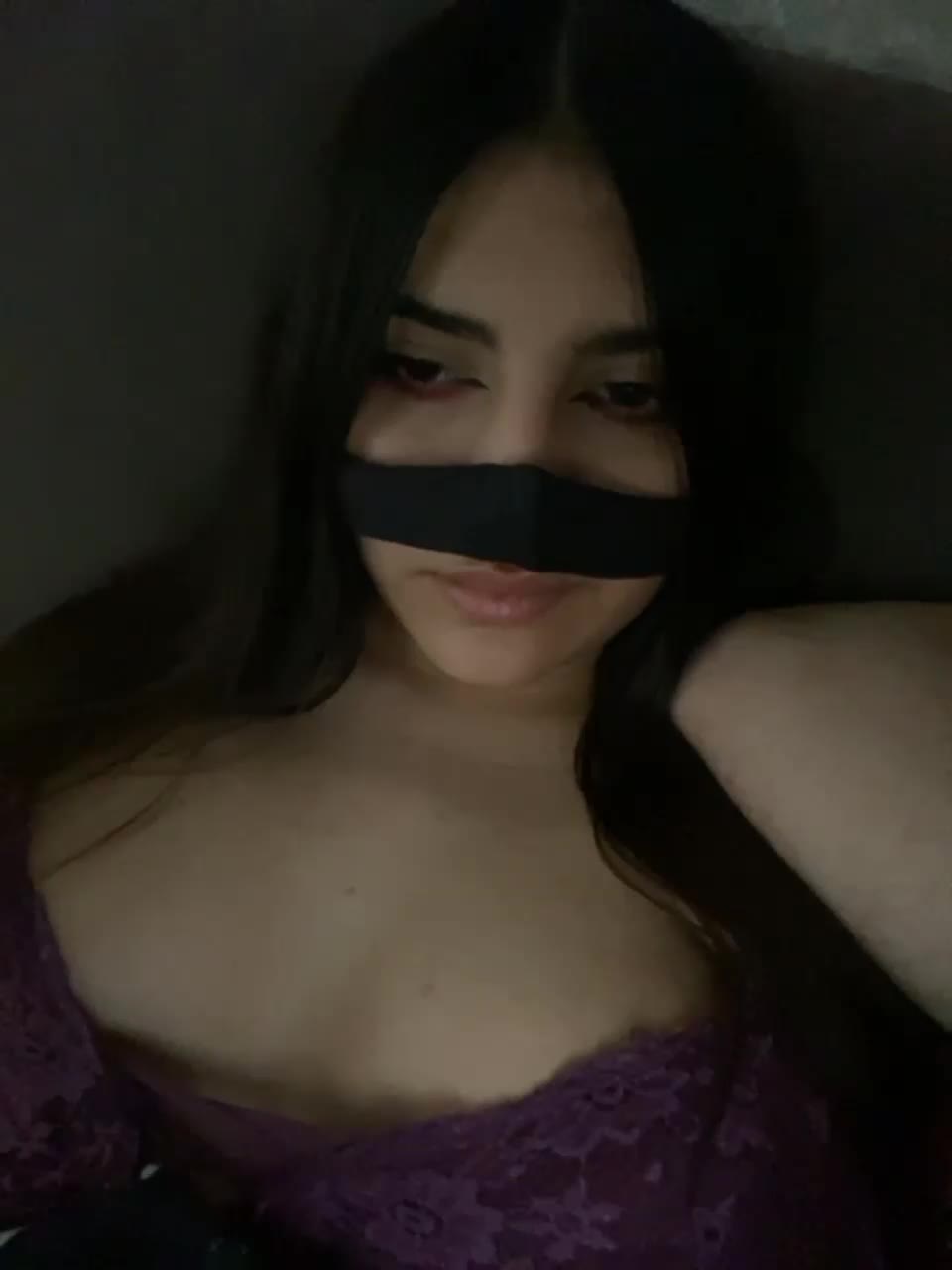 View or download file aloeloea on 2023-07-20 from bongacams