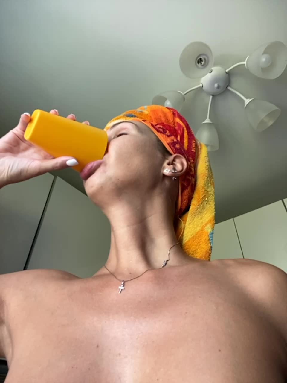 View or download file hothoneybabe on 2023-07-20 from bongacams