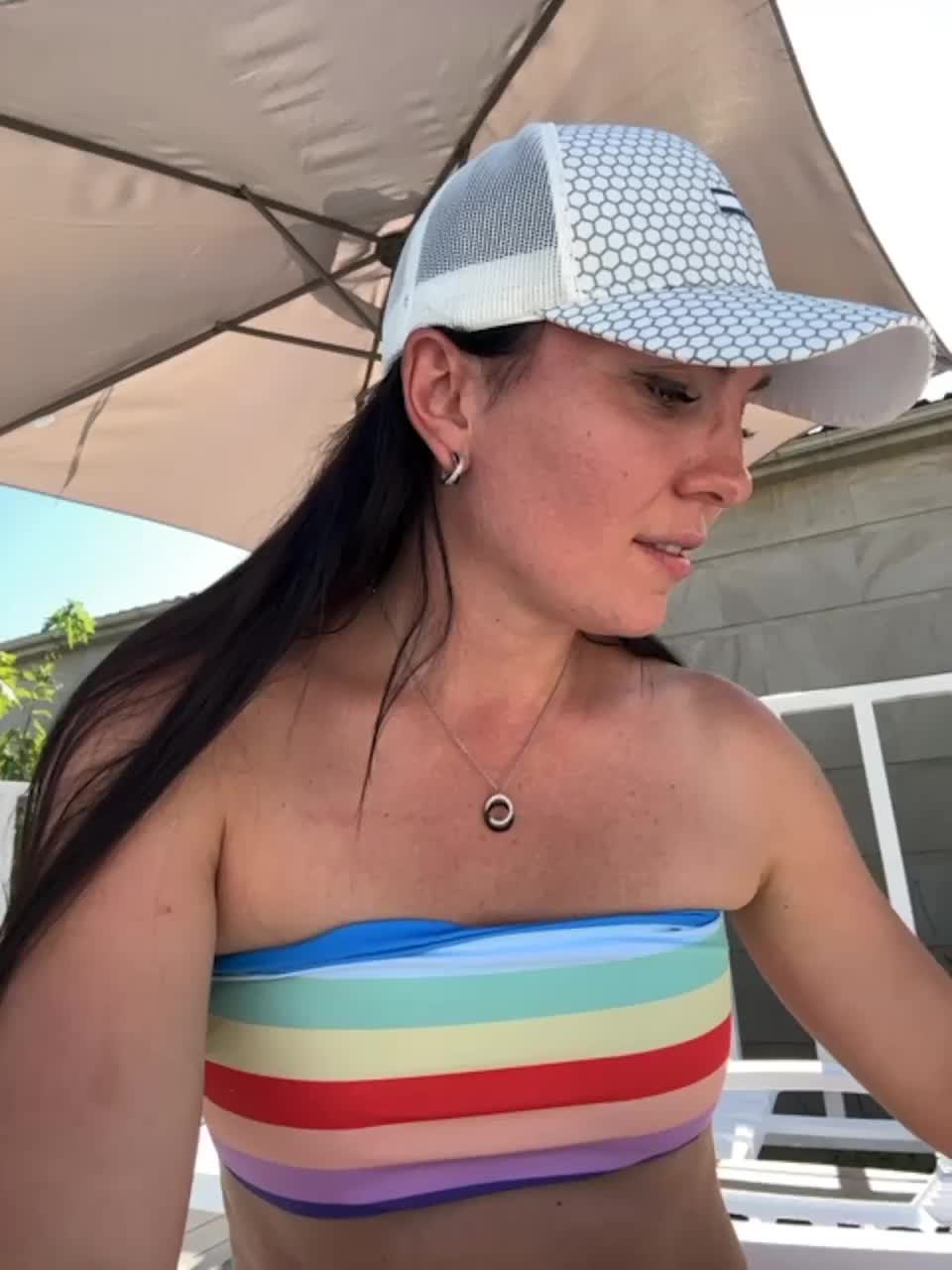 View or download file divora on 2023-07-21 from bongacams