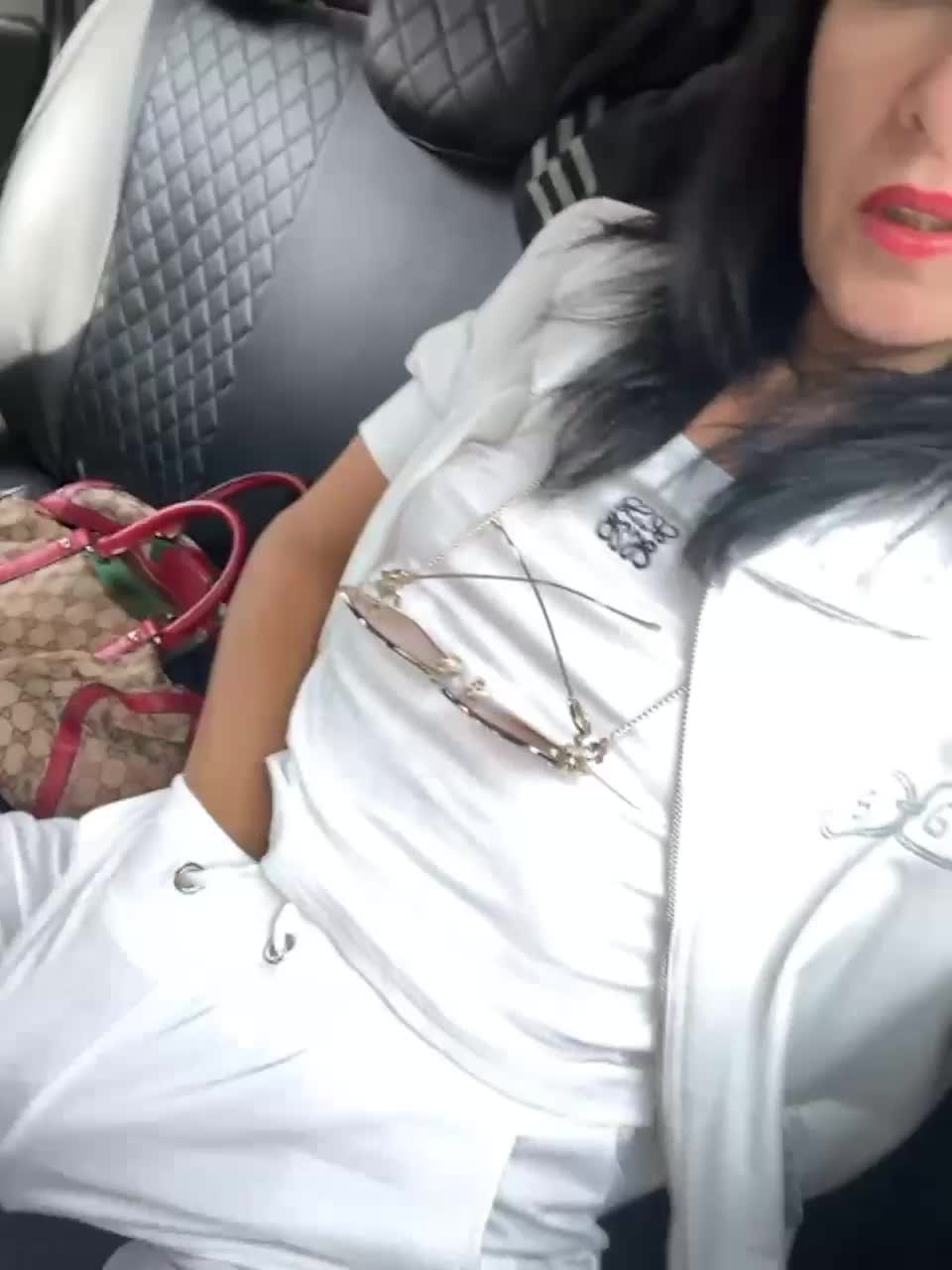 View or download file karolinamilf on 2023-07-21 from bongacams