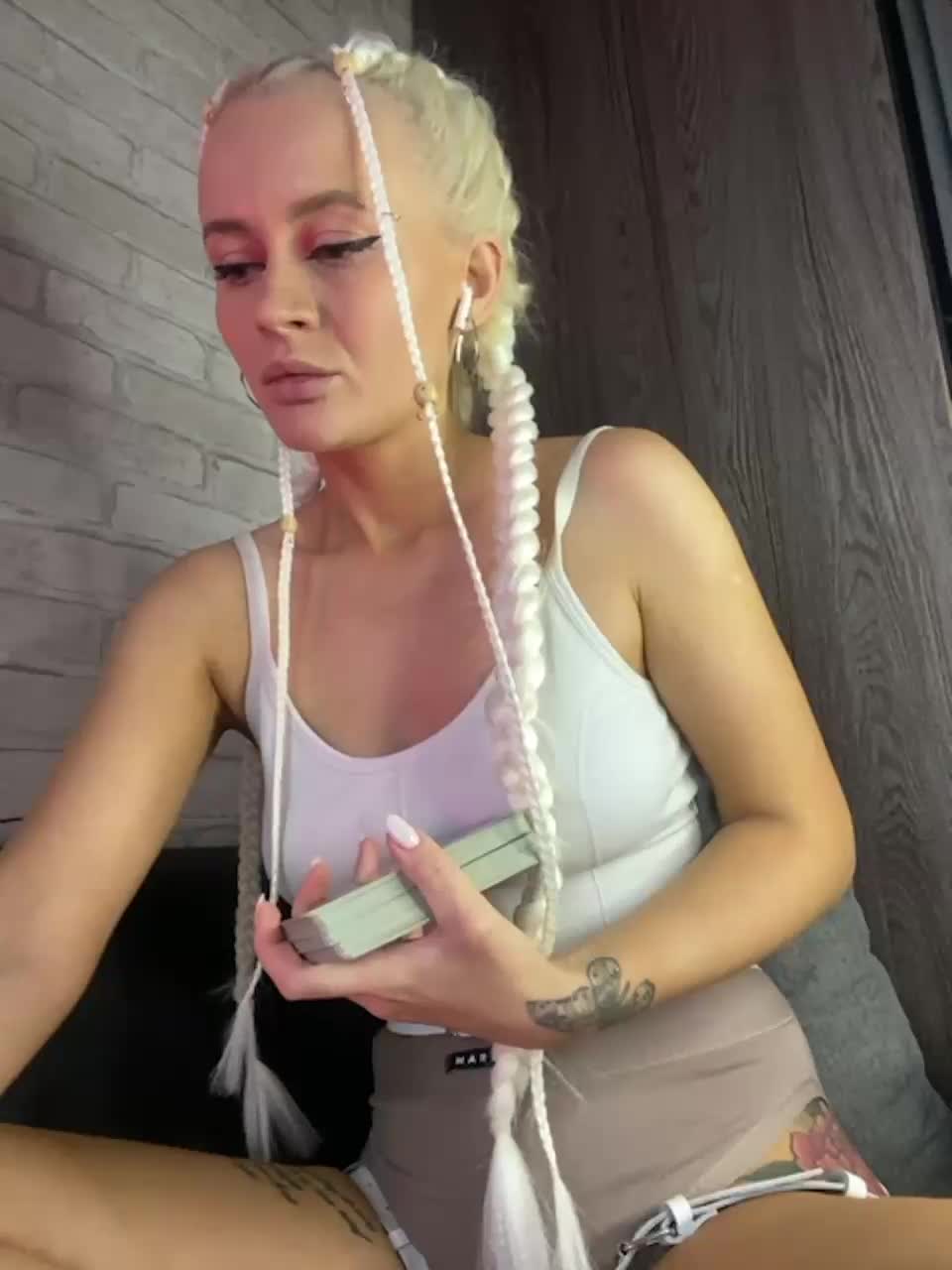 View or download file kartinkaa on 2023-07-21 from bongacams