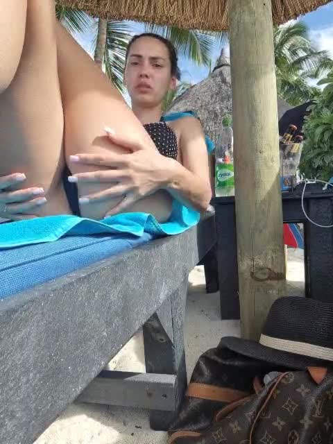 View or download file mr_and_mrs_smith_xxl on 2023-07-21 from bongacams