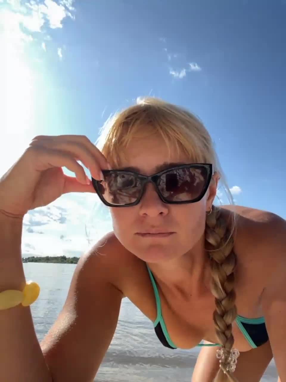 View or download file kriszayka on 2023-07-22 from bongacams