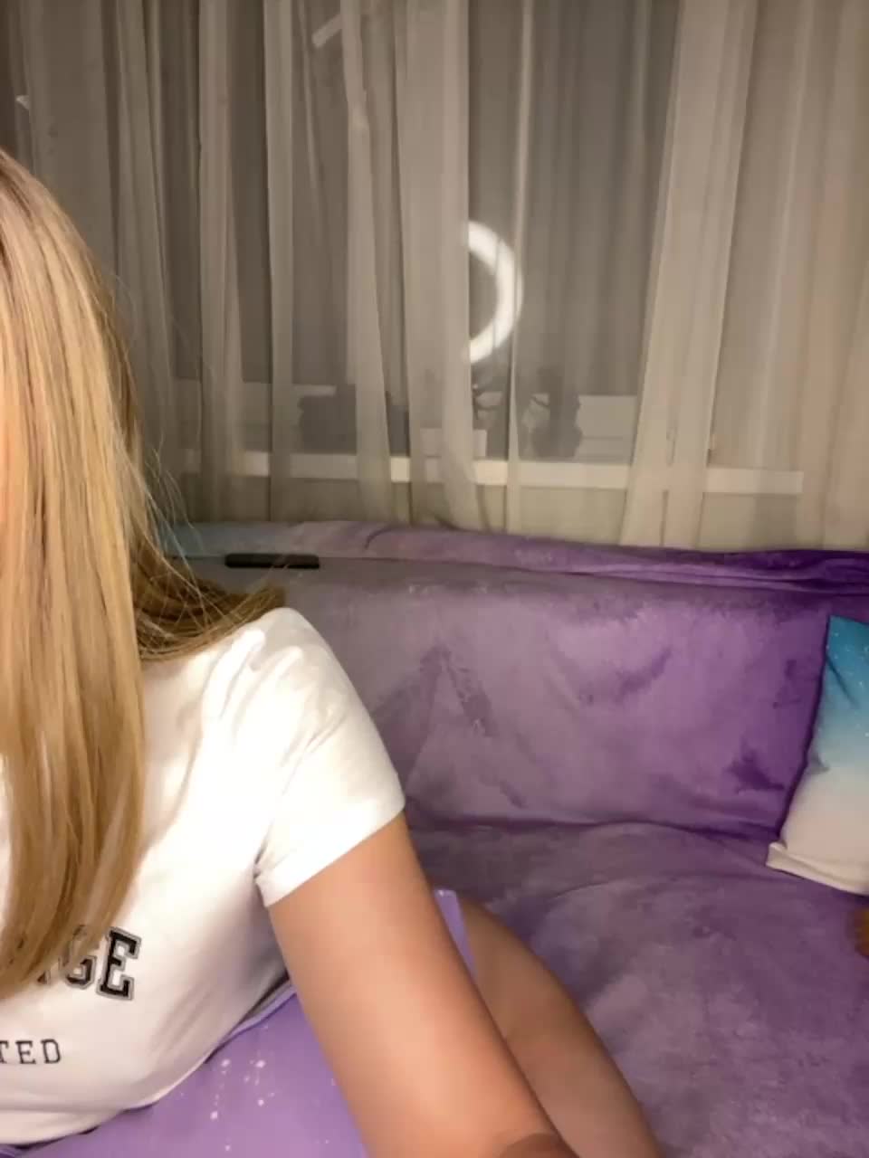 View or download file myr_kiss on 2023-07-22 from bongacams