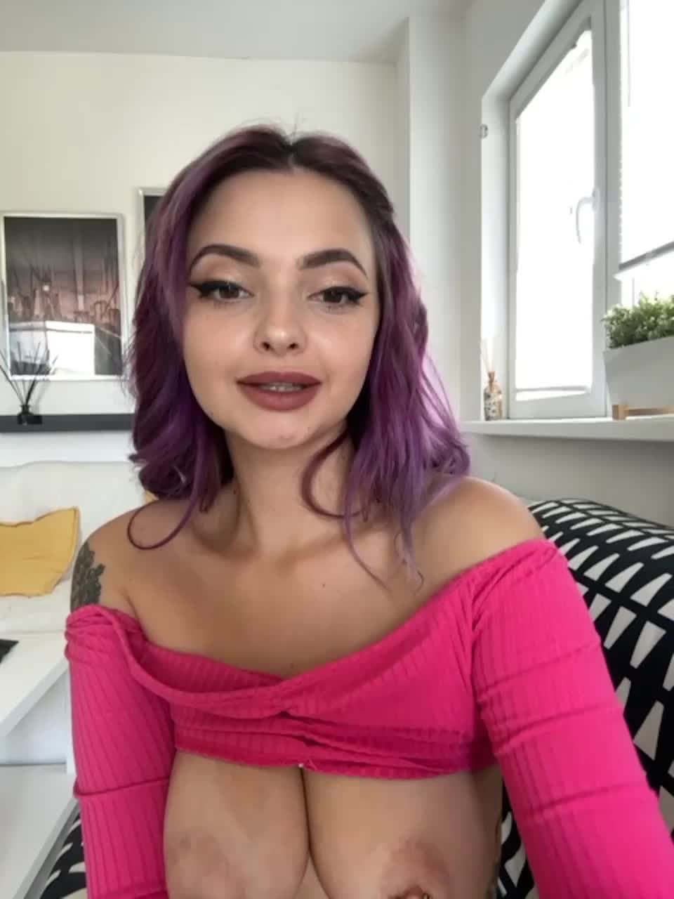 View or download file kristinanice on 2023-07-23 from bongacams