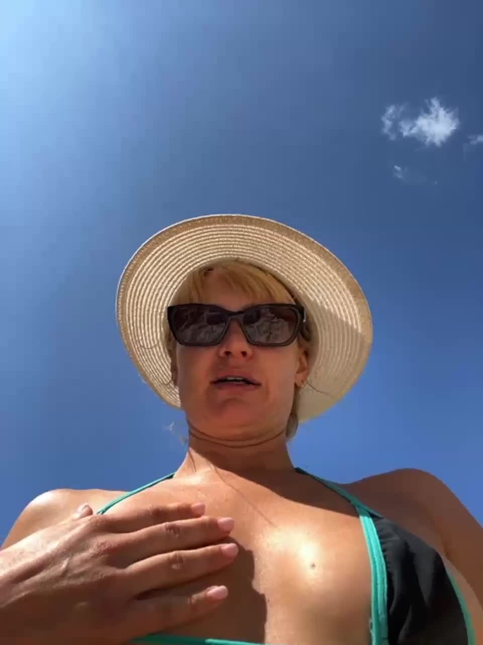 View or download file kriszayka on 2023-07-23 from bongacams