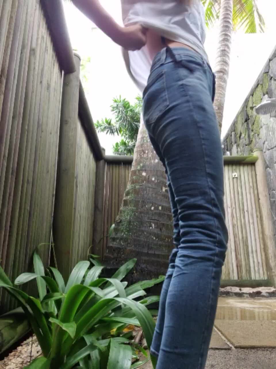 View or download file mr_and_mrs_smith_xxl on 2023-07-23 from bongacams