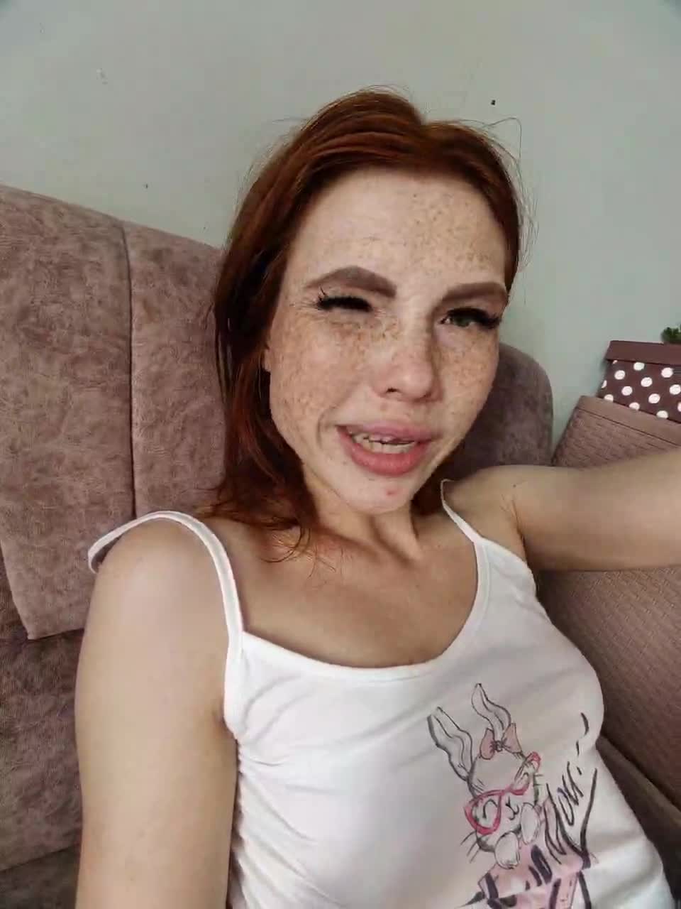 View or download file fox_hole on 2023-07-24 from bongacams