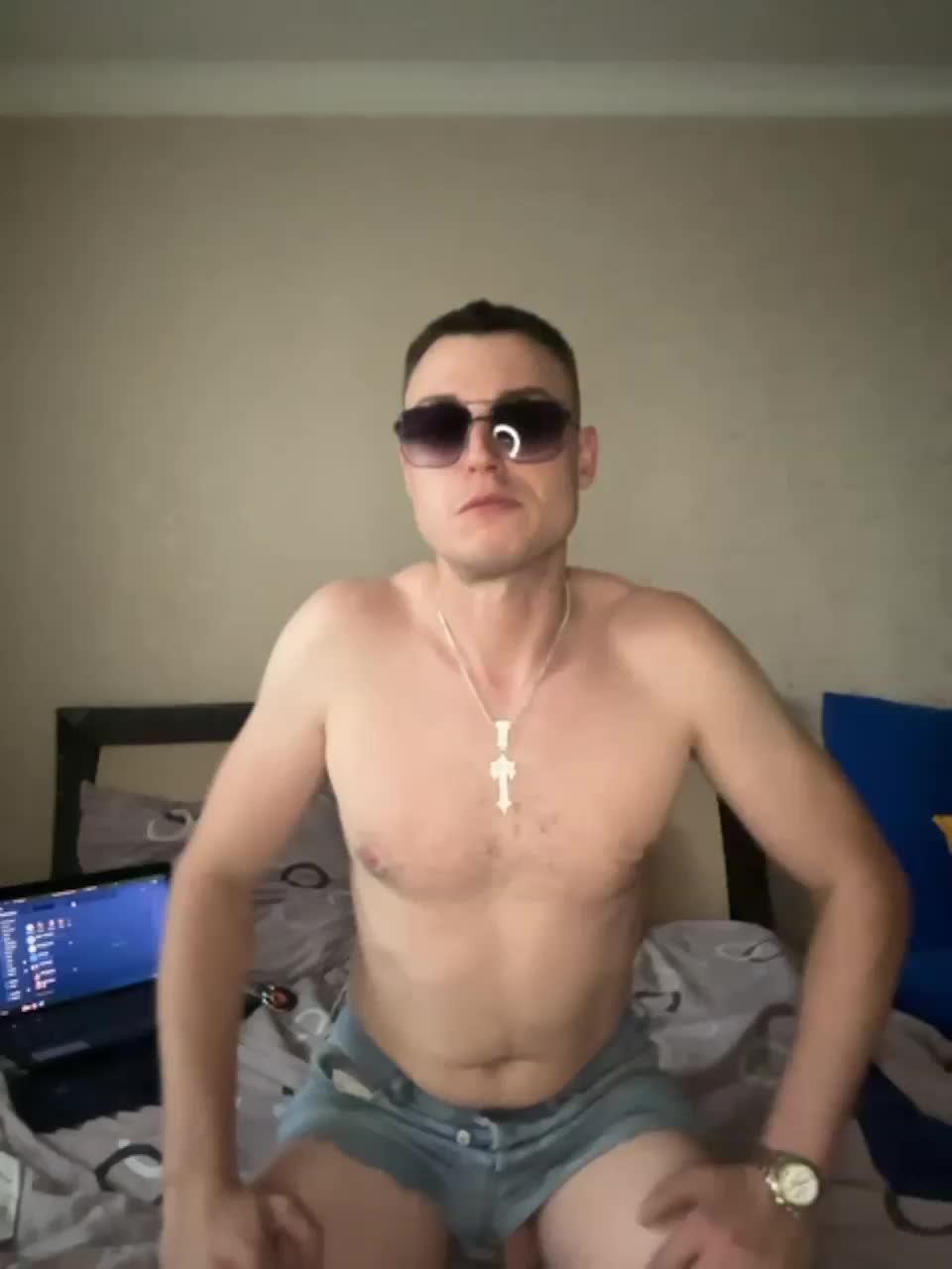 View or download file hotfamaly on 2023-07-25 from bongacams