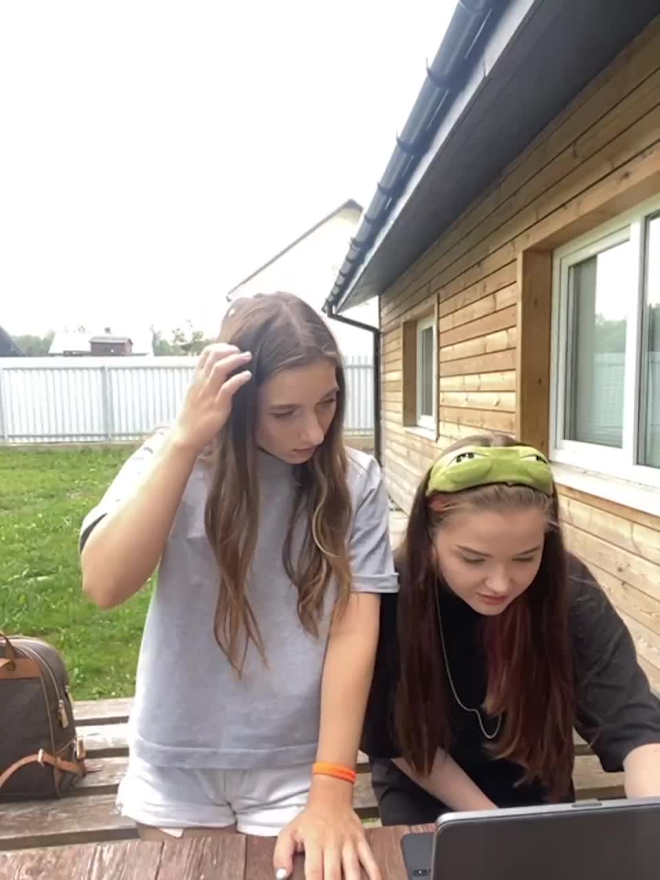 View or download file liizza on 2023-07-25 from bongacams