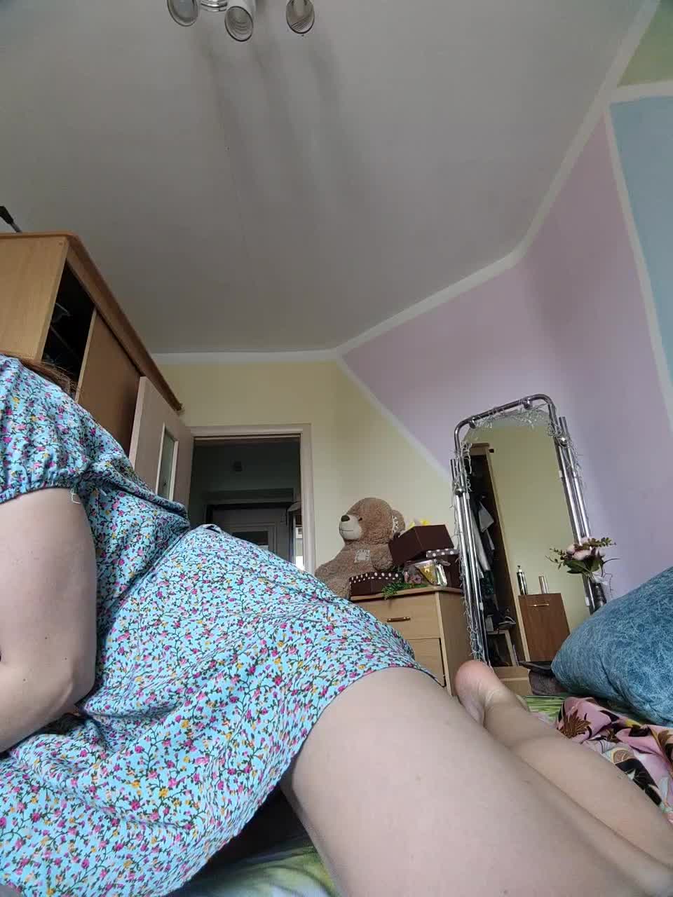 View or download file fox_hole on 2023-07-28 from bongacams