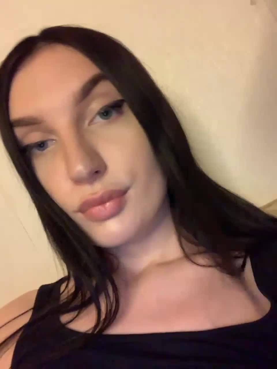 View or download file harleyquinngi on 2023-07-28 from bongacams