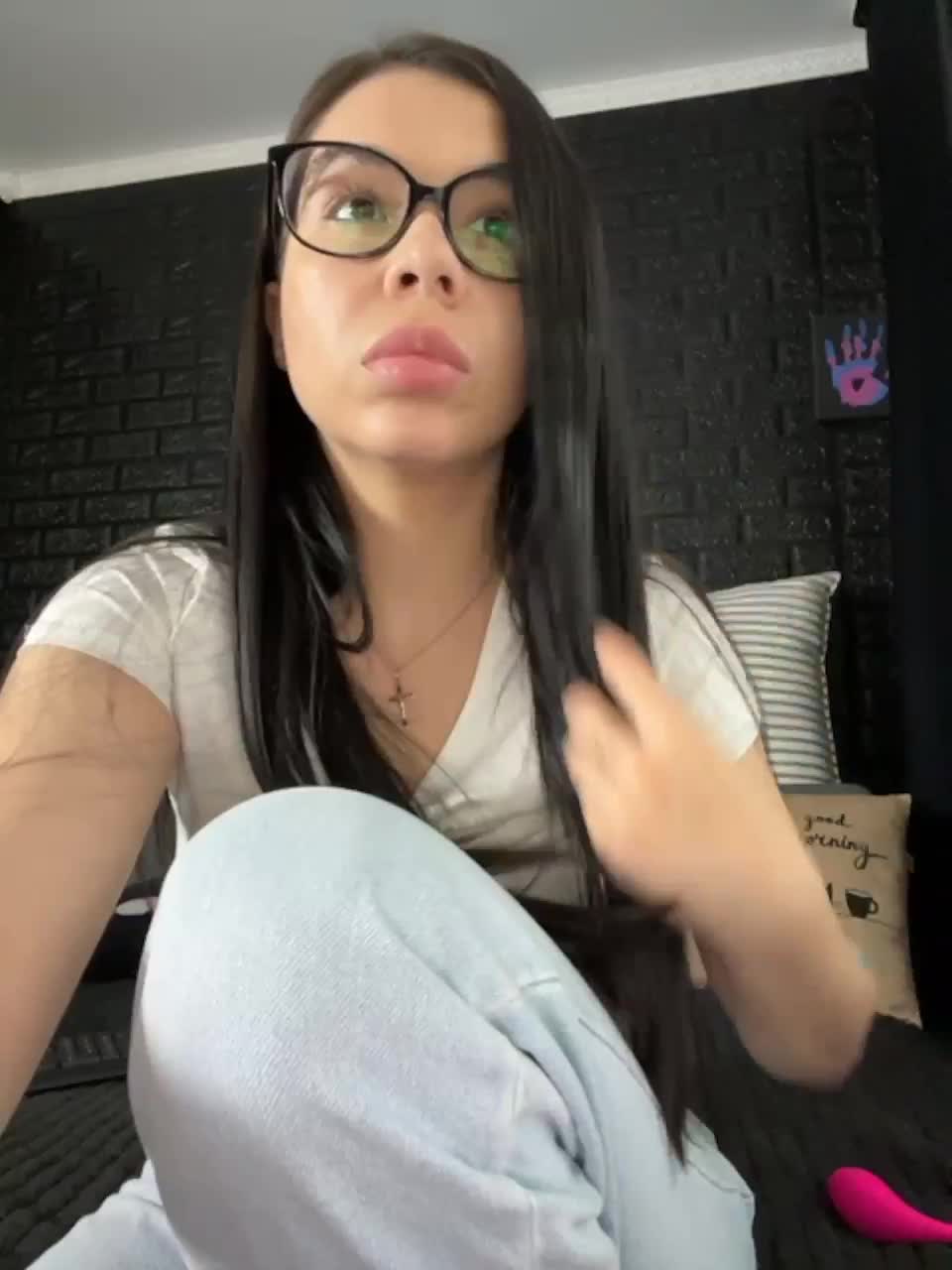 View or download file vero19nika on 2023-07-29 from bongacams