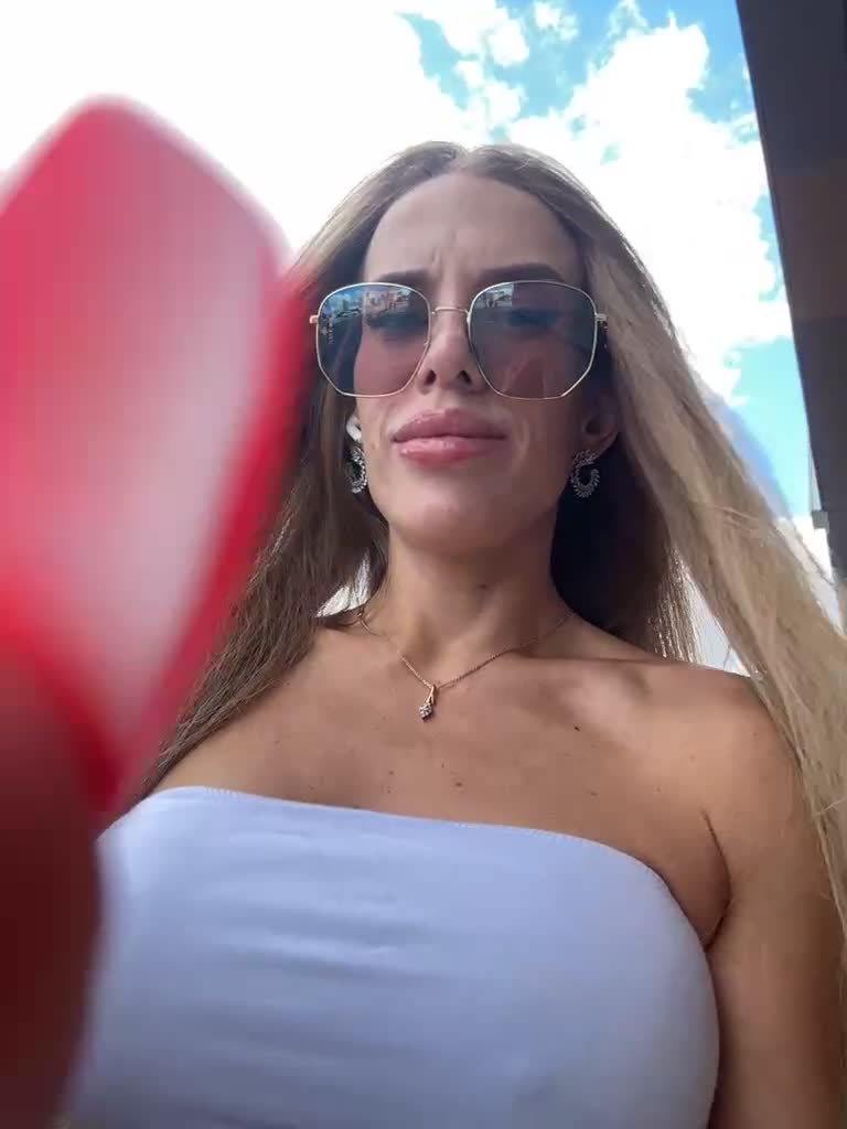 View or download file blondinochkaa on 2023-07-30 from bongacams