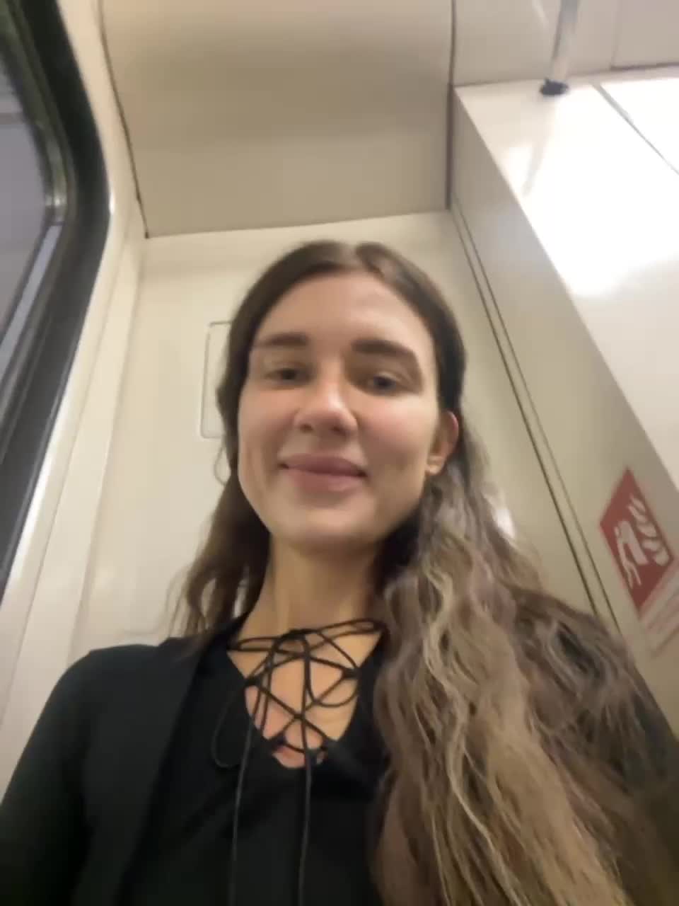 View or download file kirlove1 on 2023-07-30 from bongacams