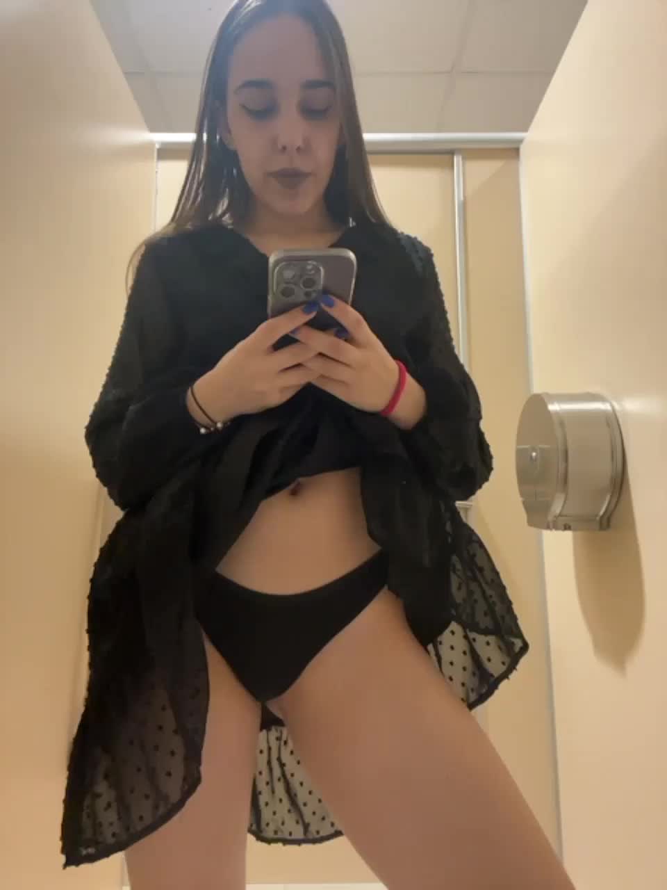 View or download file well_try on 2023-07-30 from bongacams