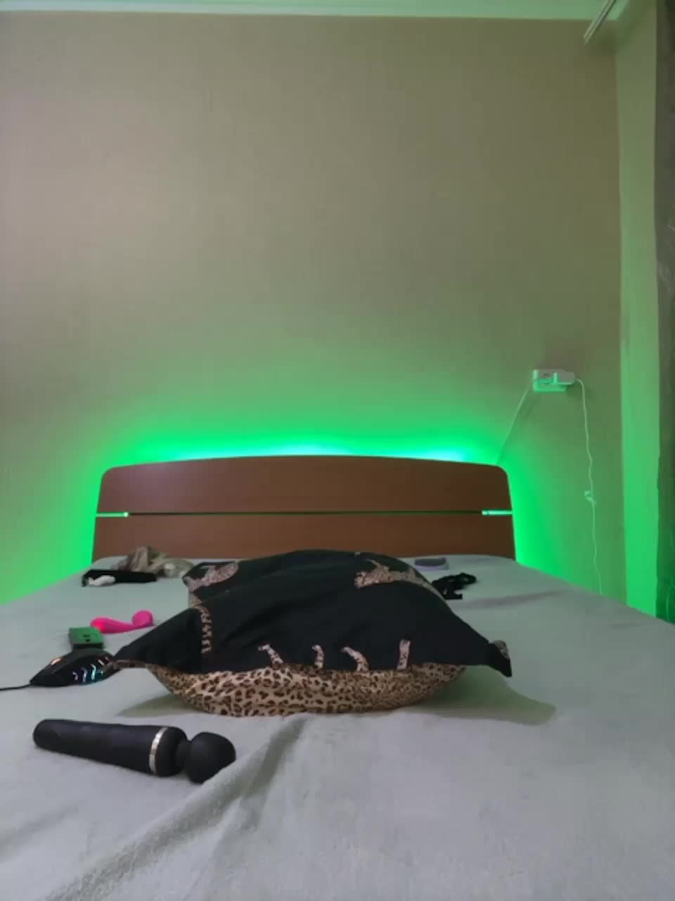 View or download file blue_eyes1 on 2023-07-31 from bongacams