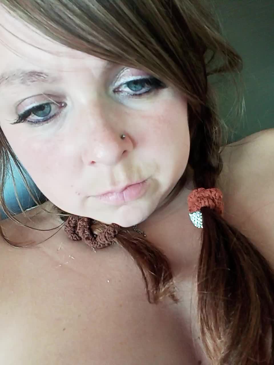 View or download file hairycrotch on 2023-07-31 from bongacams