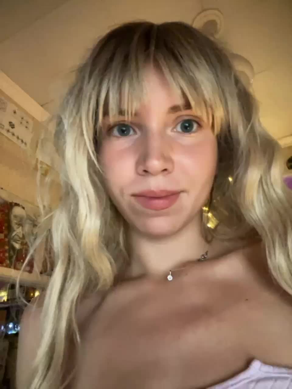 View or download file kika_co on 2023-07-31 from bongacams