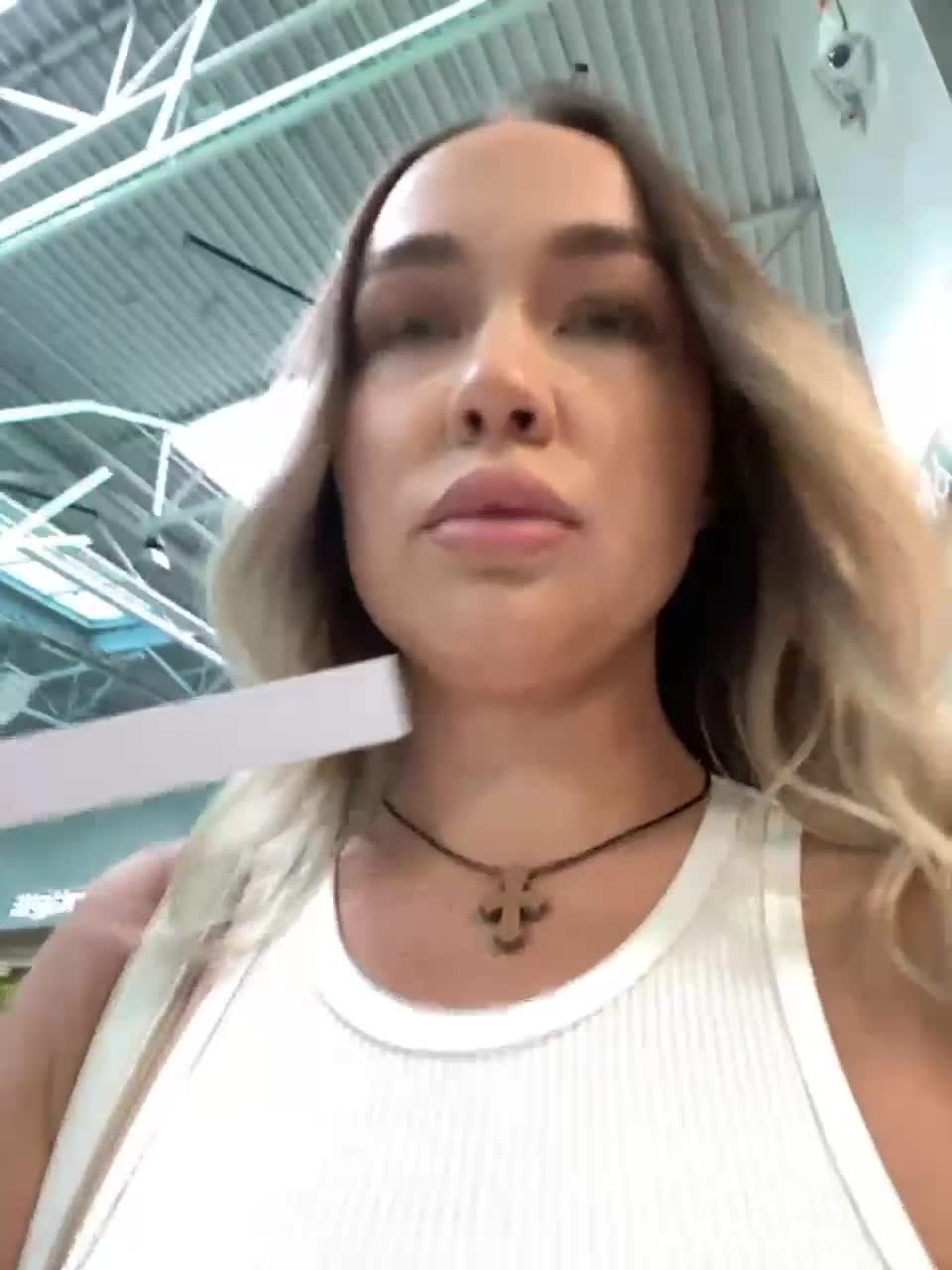 View or download file emili1_ on 2023-08-02 from bongacams