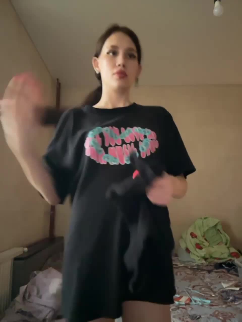 View or download file angelll3 on 2023-08-03 from bongacams