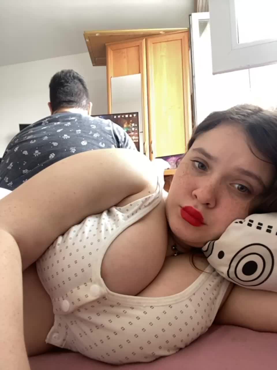 View or download file dadaarumka on 2023-08-03 from bongacams