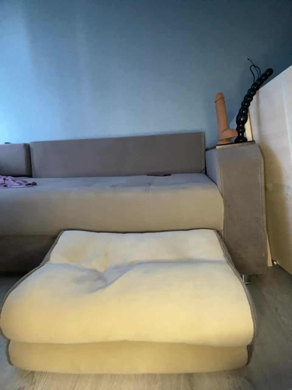 View or download file milaa1998 on 2023-08-03 from bongacams