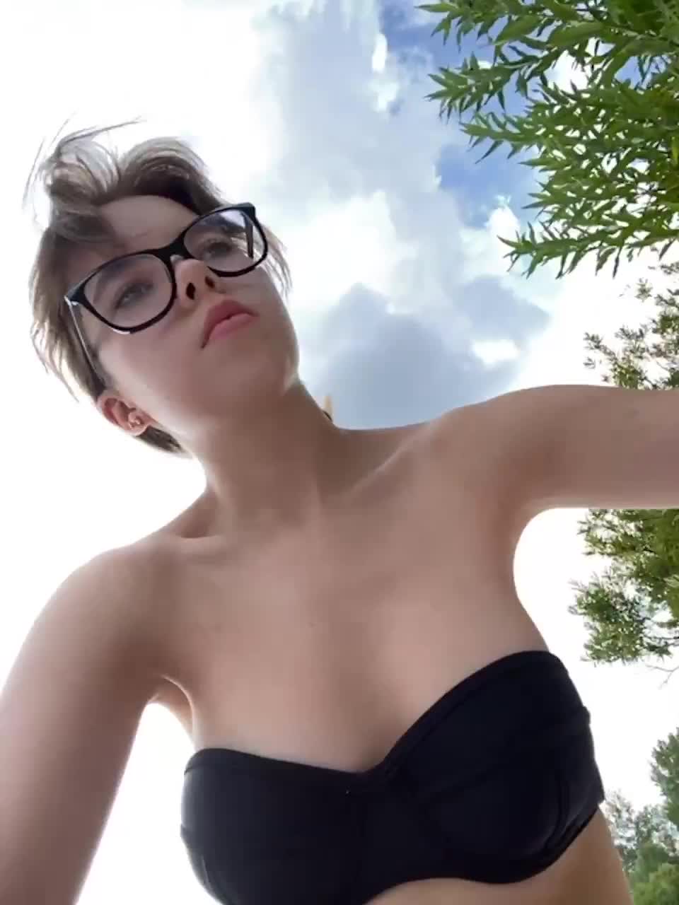 View or download file _alessandra on 2023-08-04 from bongacams