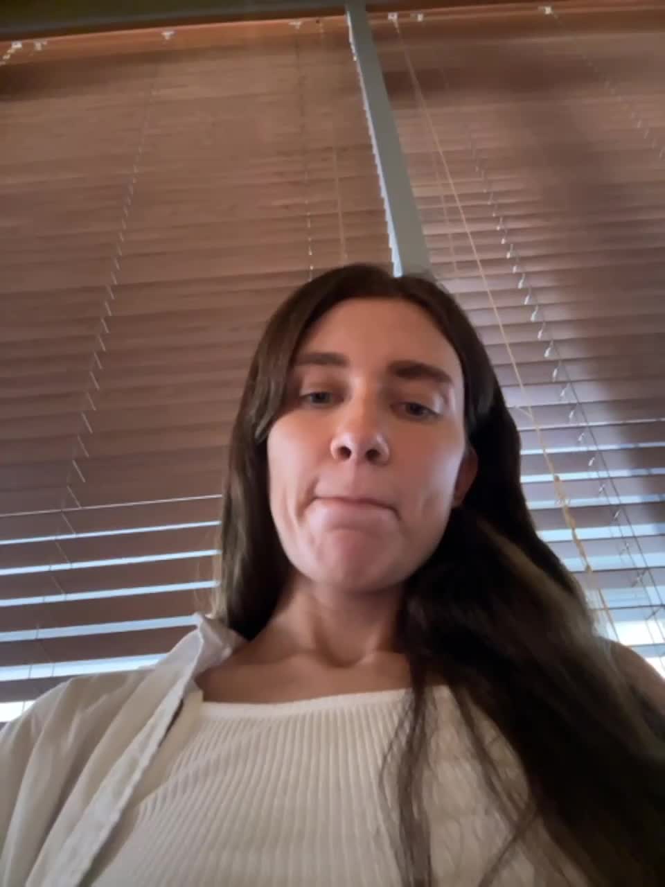 View or download file kirlove1 on 2023-08-04 from bongacams